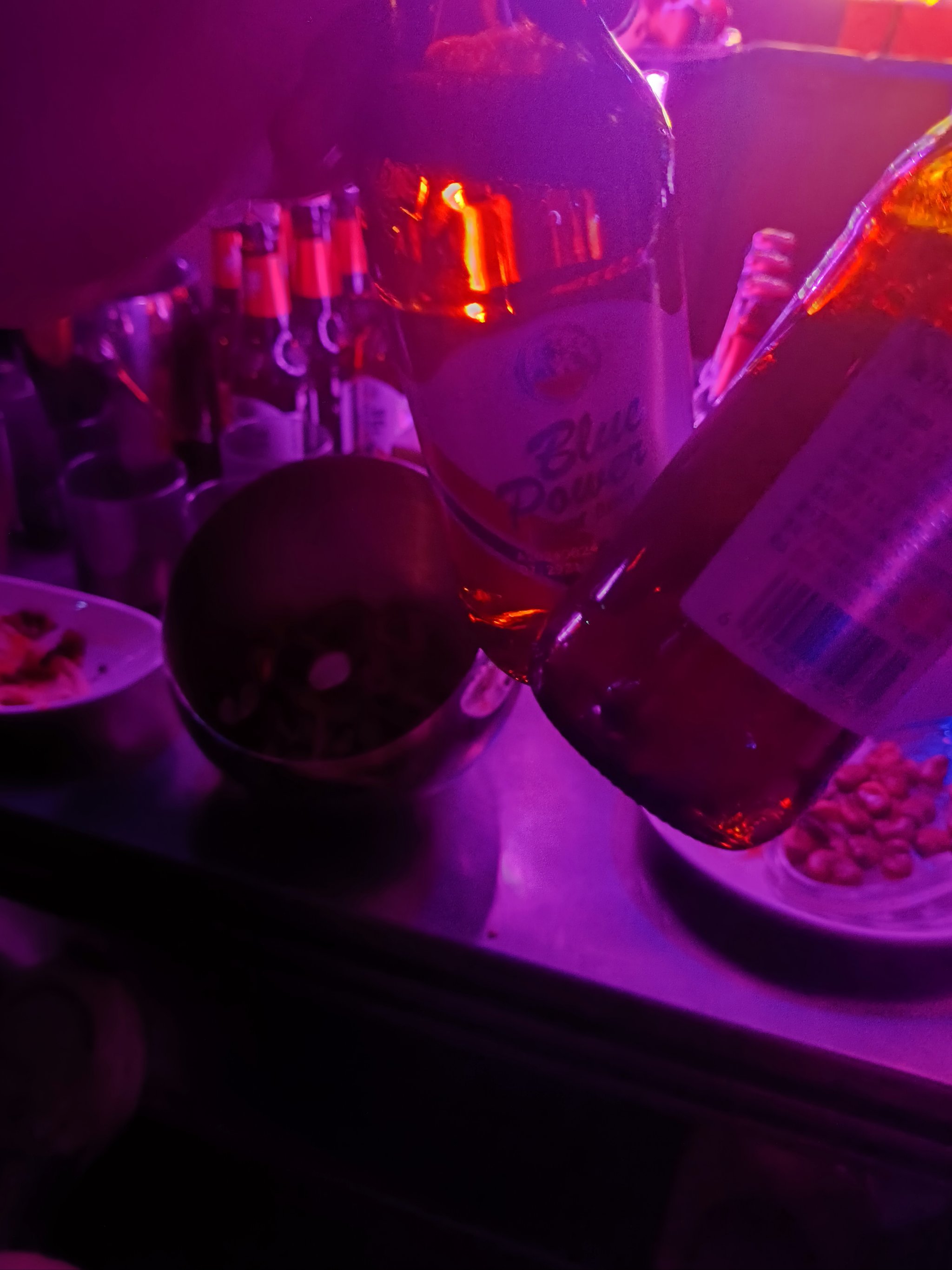 郑州商务ktv的含义与选择技巧-惠济区ktv预订